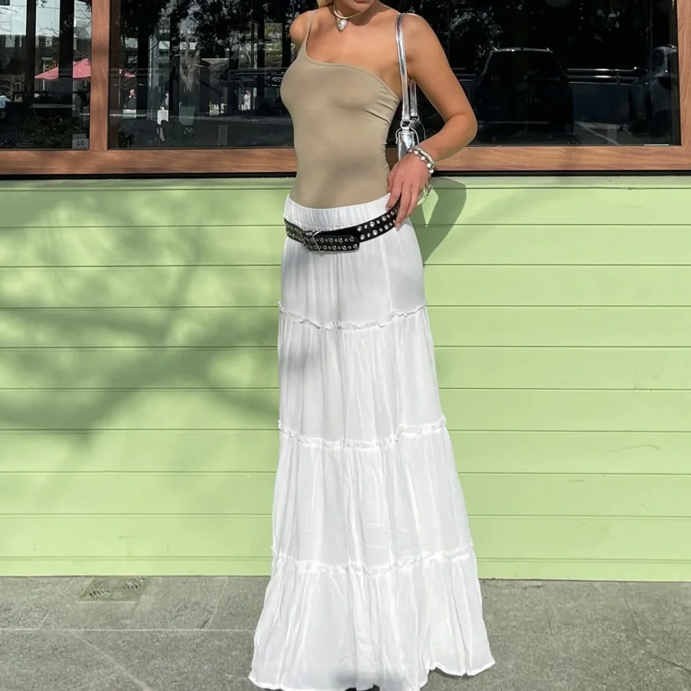 Princess Polly Miriah Maxi Skirt Low Impact - Picture 7 of 8
